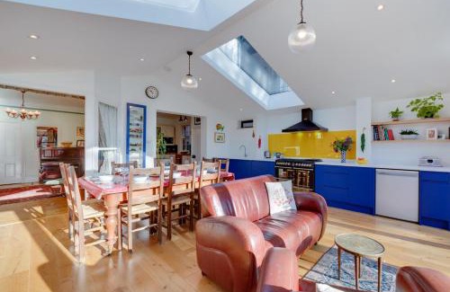 Canterbury House | Red Doors