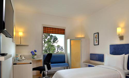Bhiwadi Hotel | Red Fox by Lemon Tree Hotels, Bhiwadi
