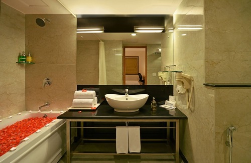 Bhiwadi Hotel | Red Fox by Lemon Tree Hotels, Bhiwadi