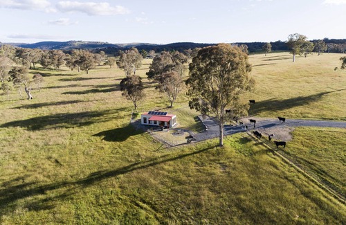 Ilford Villa | Red Gum Villa at Hepburn Retreat, Mudgee Region NSW - Pet-friendly!
