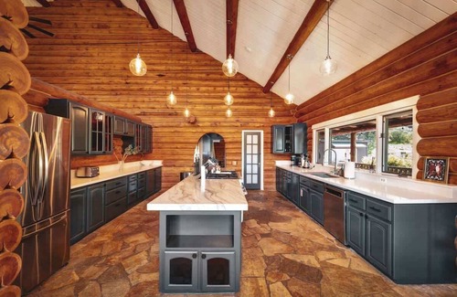 Alpine Cabin | Red Hawk Ridge Luxury Log Cabin Experience!