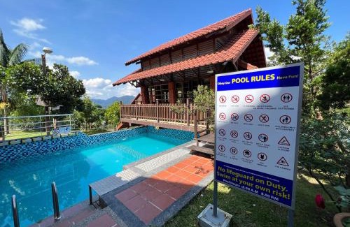 Bukit Tinggi Villa | Red House the Garden Stay in Bukit Tinggi by PLAY