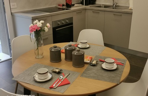 Maranello Apartment | RED MELOGRANO detached apartment with garden near Ferrari Museum