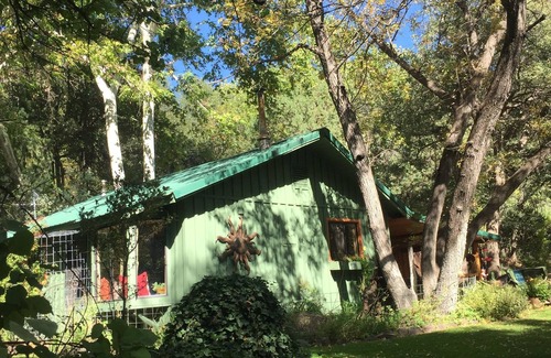 Sedona House | Red rock canyon views! Private. Everything you need. Artist touches abound