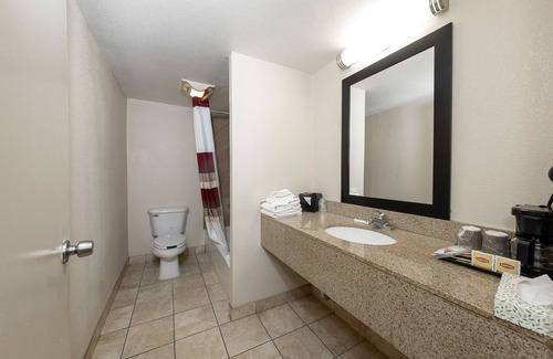 Bordentown Hotel | Red Roof Inn Bordentown - McGuire AFB