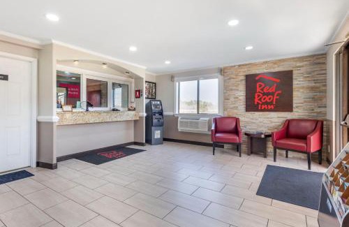 Suffolk Hotel | Red Roof Inn Suffolk