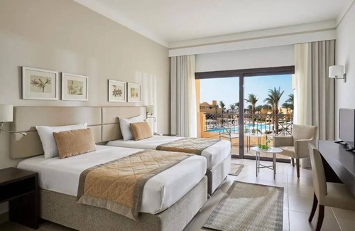 El Quseir Resort | Red Sea Retreat | 2 Rooms, Full-service Spa, Waterpark & Family Fun by the Beach