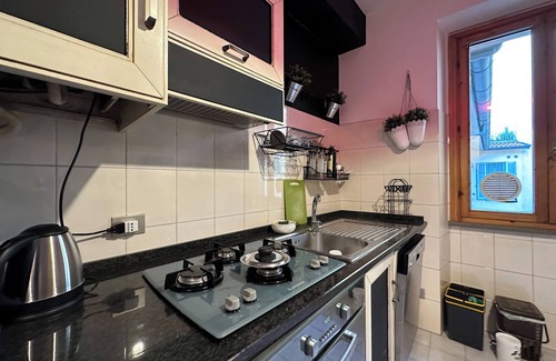Guastalla Apartment | RED81 Suite - 10 min dal Duomo - 2 camere