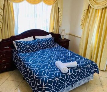 Redcliffe Apartment | Redcliffe Villa