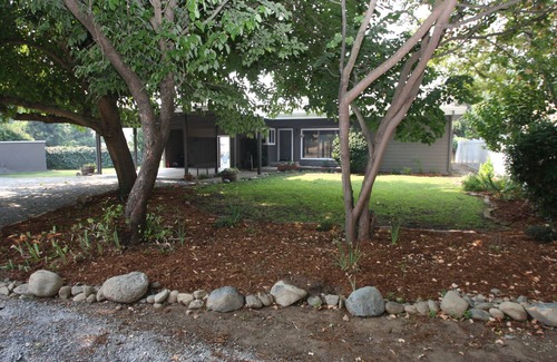 South Bechelli House | Redding River House II, Stunning River Location.
