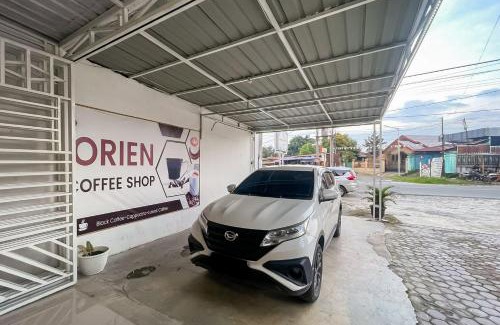 Pematangsiantar Hotel | RedDoorz at Orien Guesthouse Pematang Siantar