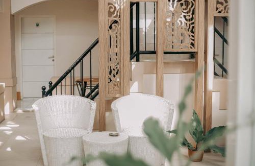 Mataram House | RedDoorz at Tienery Guest House