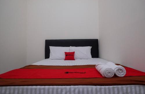 Magelang Hotel | RedDoorz near Alun Alun Magelang 2