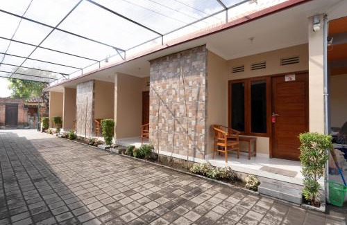 Buleleng Hotel | RedDoorz near Buleleng Harbour 2