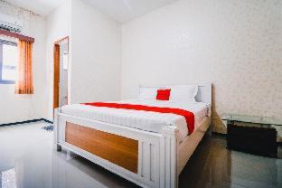 Batu Hotel | RedDoorz near Taman Rekreasi Selecta