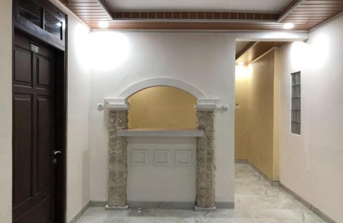Yogyakarta Hotel | RedDoorz near XT Square 3