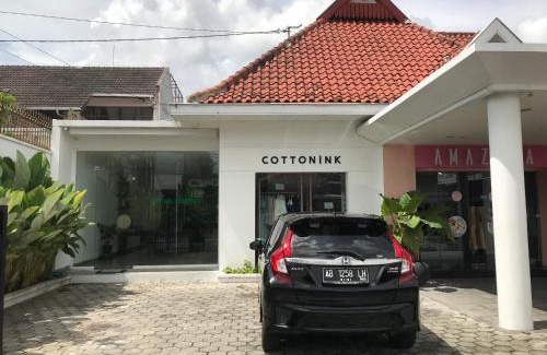 Catur Tunggal House | RedDoorz Plus @ Demangan Gejayan