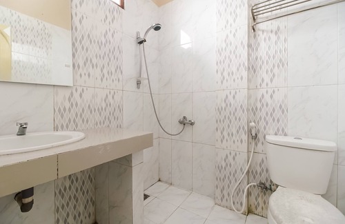Merek House | RedDoorz Plus @ Jalan Tugu Silalahi Tongging