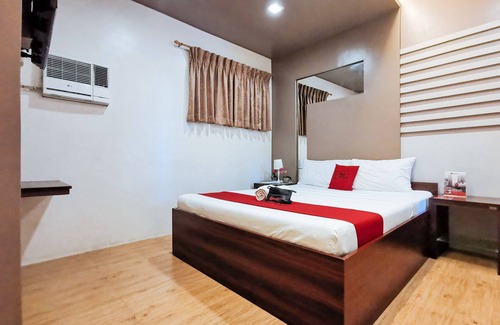 General Santos Hotel | RedDoorz Plus near Robinsons Place Gensan