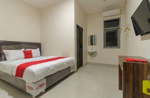 Bogor Timur House | RedDoorz Plus near RS PMI Bogor