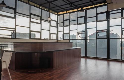 Bendungan Hilir House | RedDoorz Plus near Semanggi