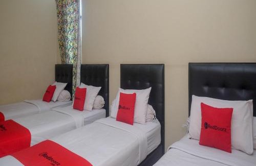 Yogyakarta House | RedDoorz Plus @ Timoho