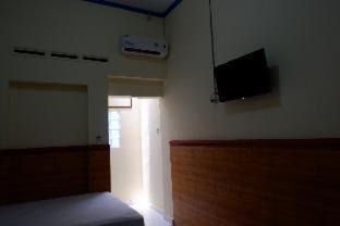 Pacitan Hotel | RedDoorz Syariah at Griya Soeratin Pacitan