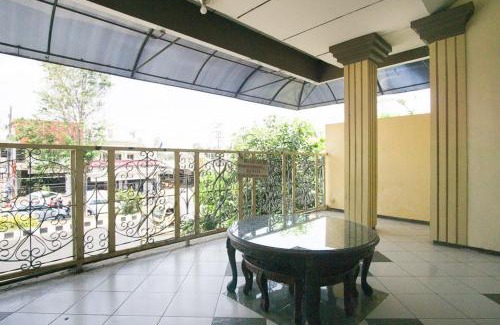 Jember House | RedDoorz Syariah @ Jalan Gajah Mada