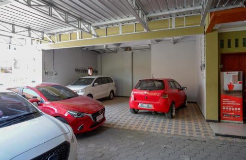 Pati House | RedDoorz Syariah near Alun Alun Pati