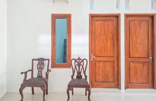 Kudus Hotel | RedDoorz Syariah Near Alun-Alun Kudus