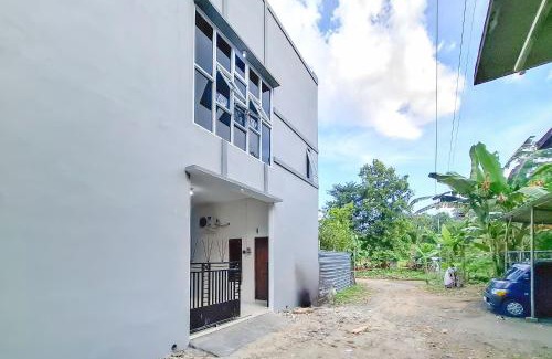 Kudus Hotel | RedDoorz Syariah Near Alun-Alun Kudus