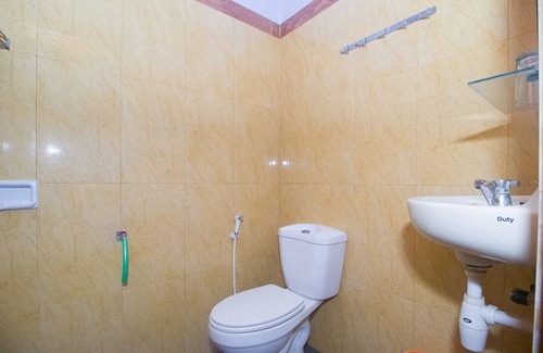 Bojonegoro House | RedDoorz Syariah near Alun Alun Bojonegoro