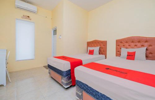 Tulungagung Hotel | RedDoorz Syariah near RSUD Dr Iskak Tulungagung