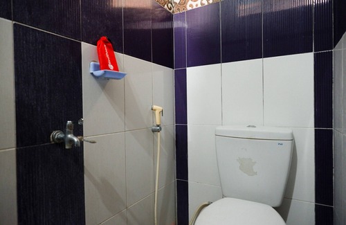 Kudus House | RedDoorz Syariah near Menara Kudus