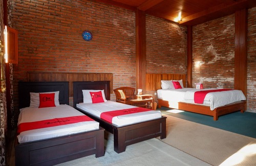 Kudus House | RedDoorz Syariah near Menara Kudus