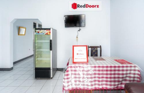 Cipanas House | RedDoorz Syariah near RSUD Cimacan
