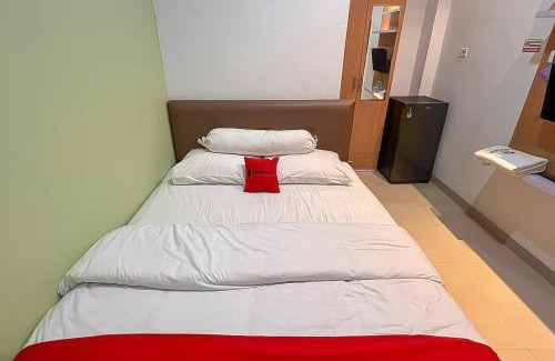 Samarinda Hotel | RedDoorz syariah near Universitas Mulawarman