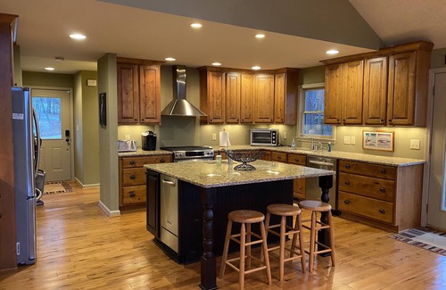 Lake Oconee House | Reduced Spring rates! On Lake Oconee with Sunset Views, 2 Masters