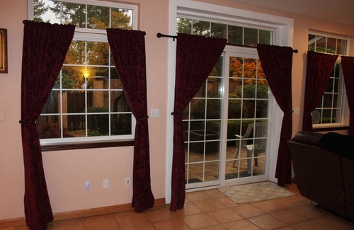 Willits House | Redwood Glen Castle! A wonderful place to stay!