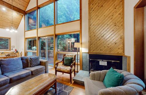 Mendocino House | Redwood Rest