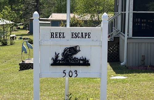 Eufaula House | "Reel Escape" in White Oak Shores