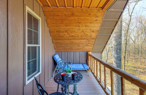 McMinnville Cabin | Reel in Fish, Relax By Fire: McMinnville Cabin