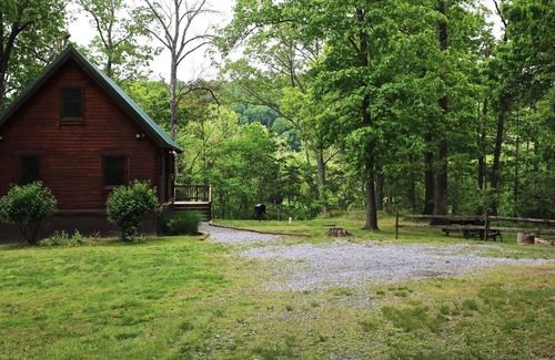Rileyville Cabin | Reel It In Cabin