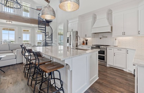 Hackberry House | REEL N REST in Hackberry LA ! Waterfront home with beautiful views .