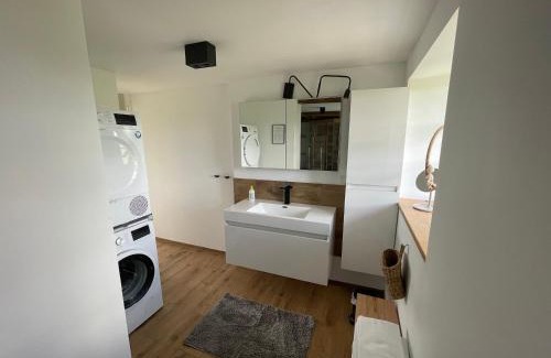 Gelting House | Reetdachkate Wackerballig