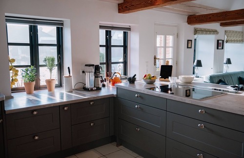 Rantrum House | Reetdachtraum - Hygge Haus - Husum (5km)/Friedrichstadt (7km)