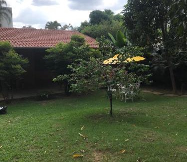 Ouro Preto Apartment | Refúgio rústico com jardim à 1km da UFMG e Mineirão