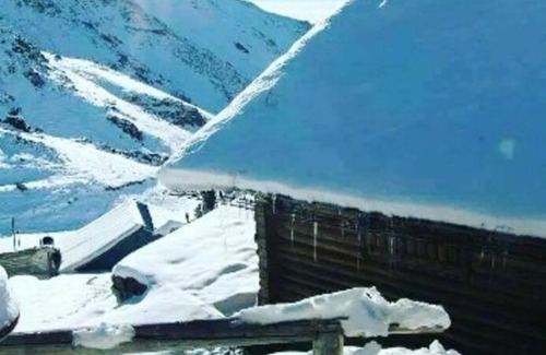 Potrerillos Ski Chalet | Refu Denahi