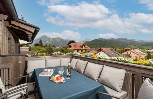 Oberaudorf Apartment | Refugium am Wilden Kaiser, 112 m² vacation apartment with two bedrooms and sauna