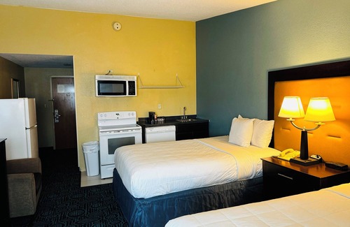New London Hotel | Regency Inn and Suites - Handicapped Non Smoking King